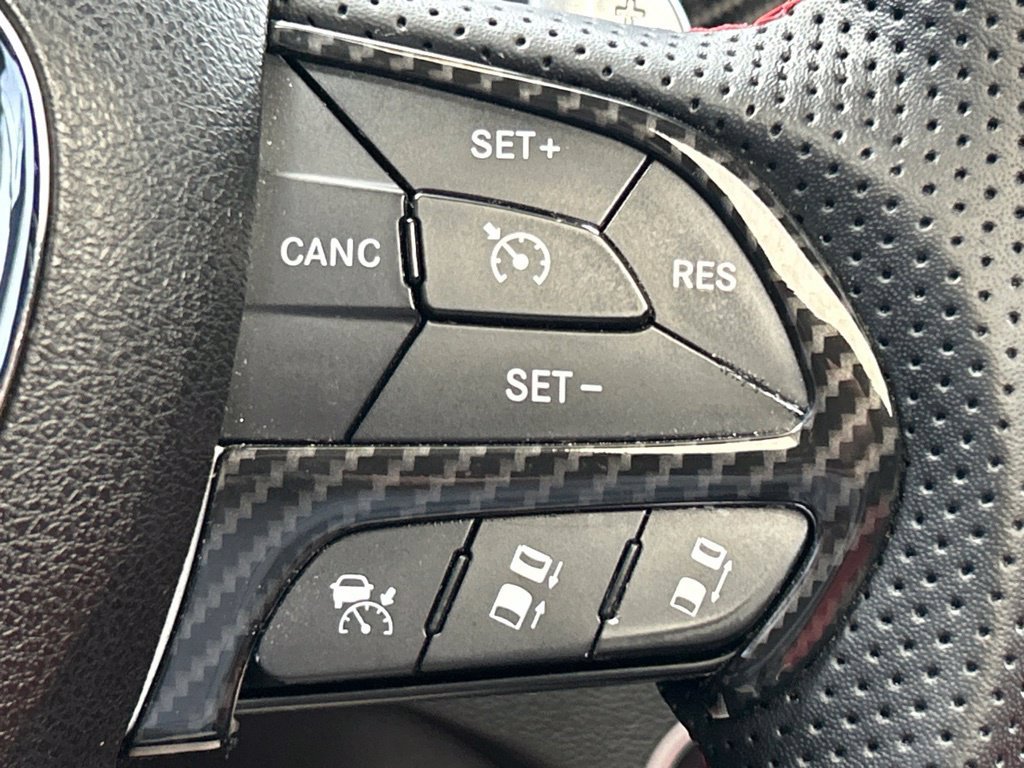 Used 2017 Dodge Charger R/T Scat Pack w/ Technology Group RWD image 28