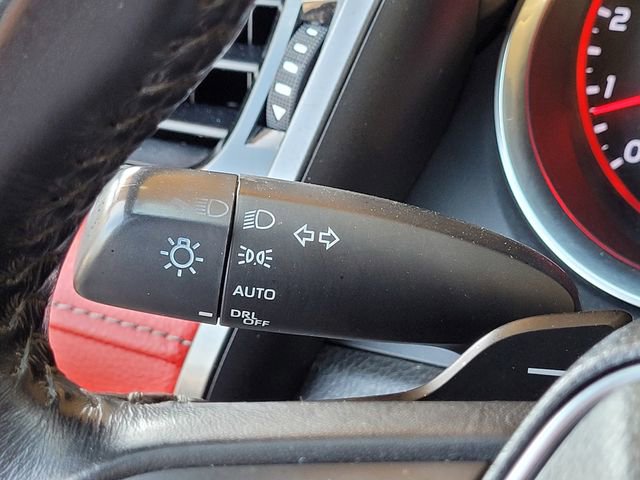 Certified 2019 Toyota Camry XSE image 32