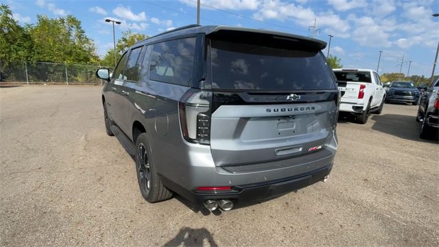 New 2026 Chevrolet Suburban RST w/ RST Capability Package image 8