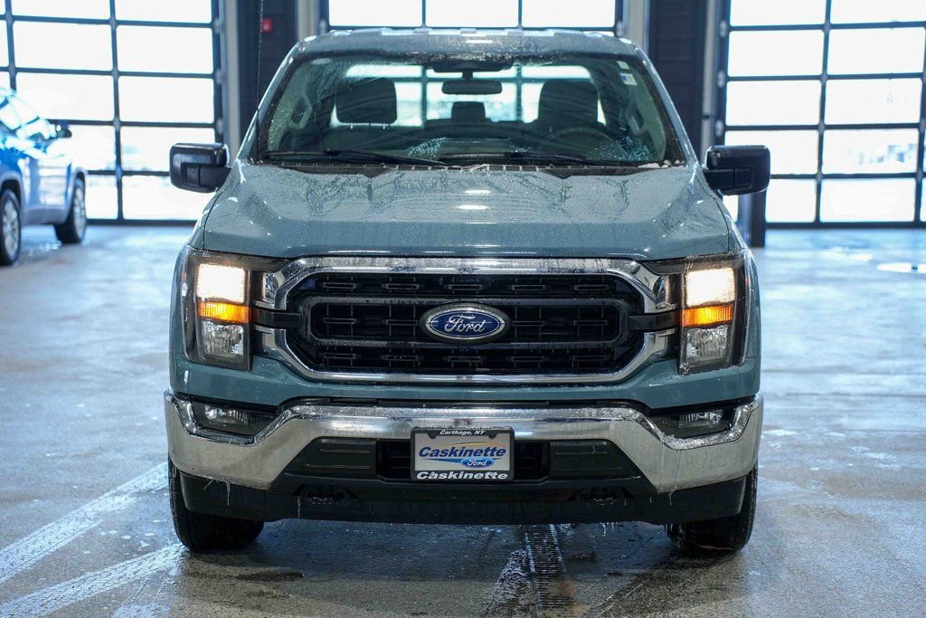 Used 2023 Ford F150 XLT image 2