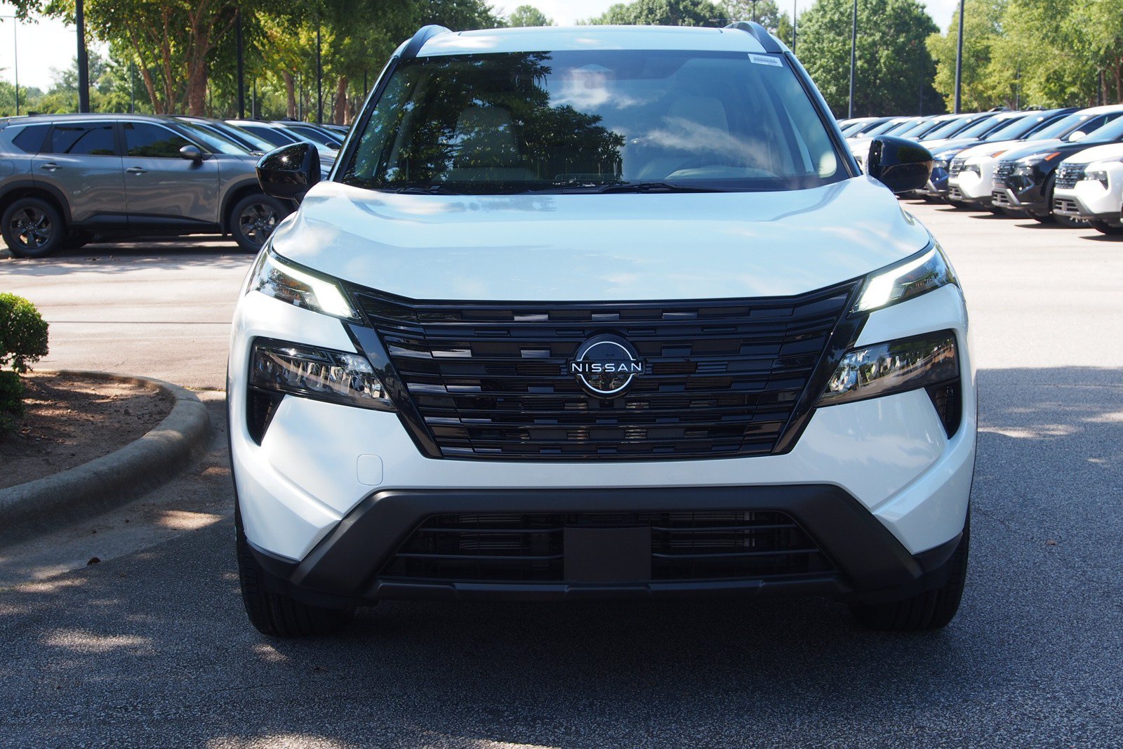New 2026 Nissan Rogue Dark Armor FWD image 2