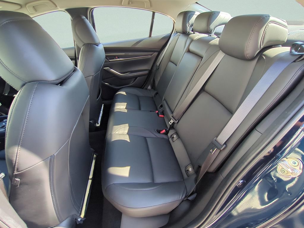 Used 2024 MAZDA MAZDA3 s image 10