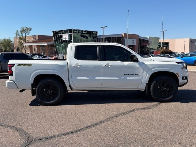 New 2027 Nissan Frontier SV RWD image 7