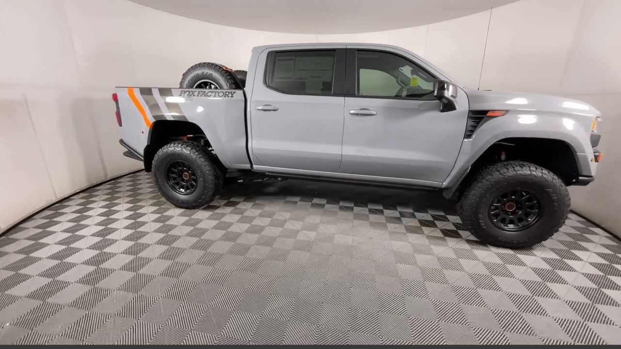 New 2025 Chevrolet Silverado 1500 RST AWD/4WD image 18