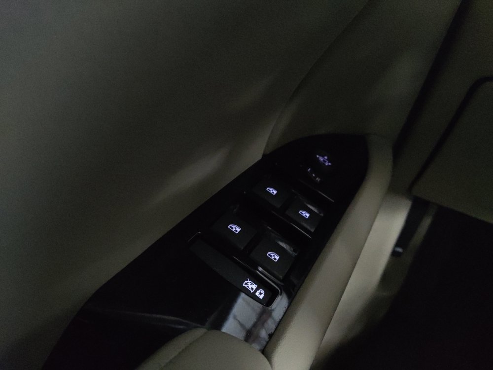 Used 2016 Cadillac XTS Luxury w/ Driver Awareness Package FWD image 27
