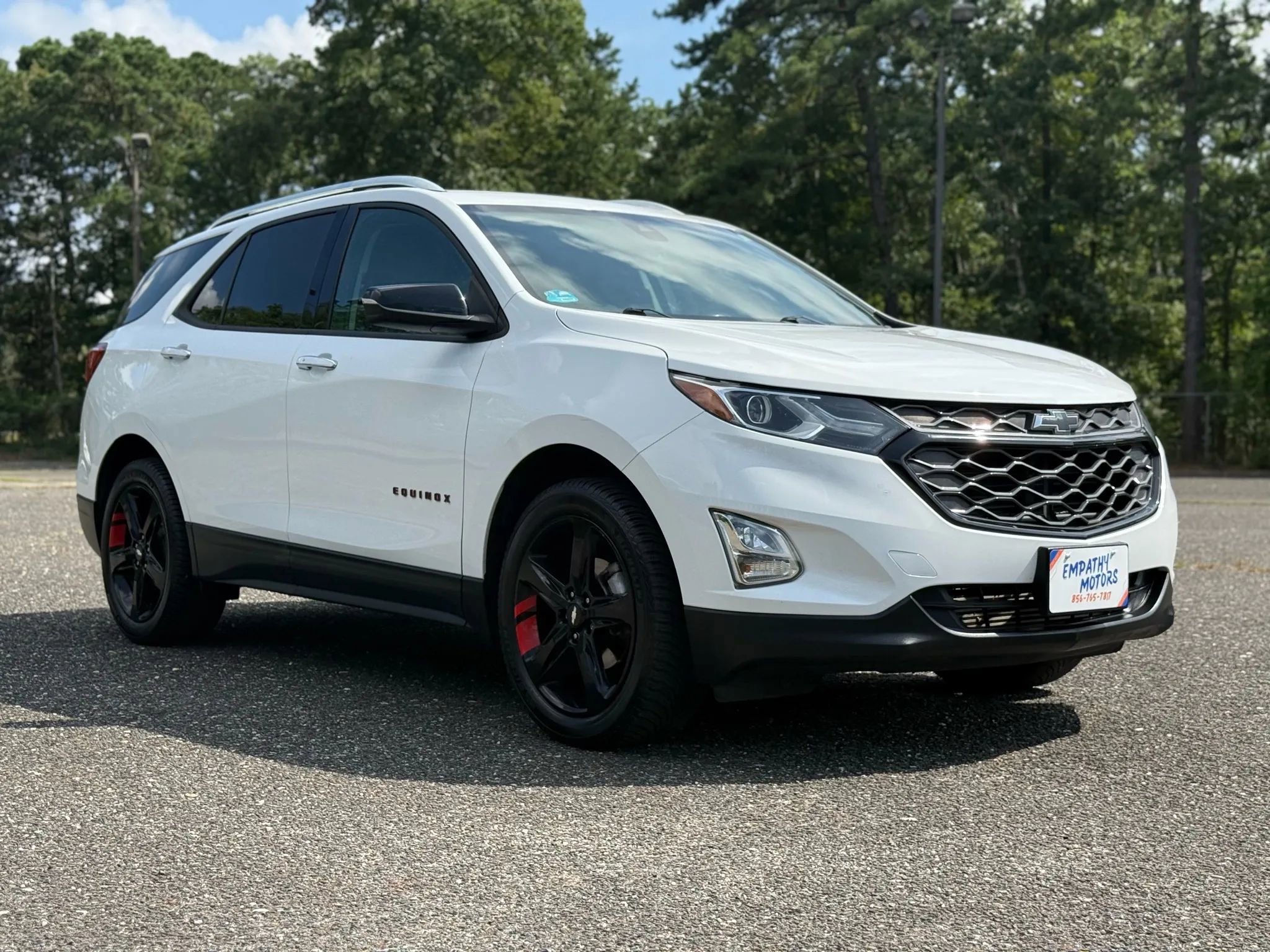 Used 2020 Chevrolet Equinox Premier w/ Premier Redline Edition image 7