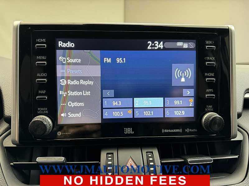 Used 2021 Toyota RAV4 Limited image 23