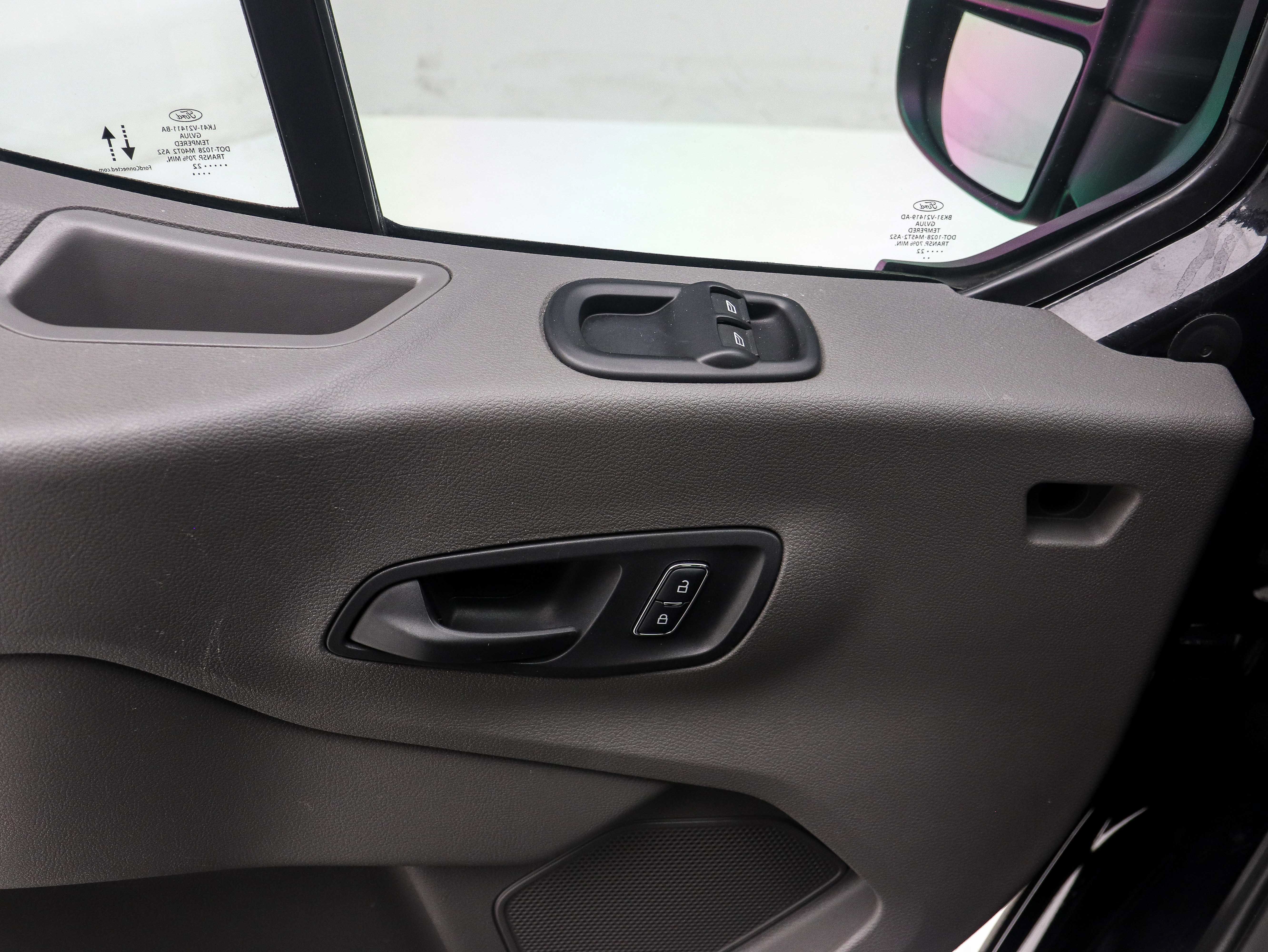 Used 2022 Ford Transit 350 XLT RWD image 22