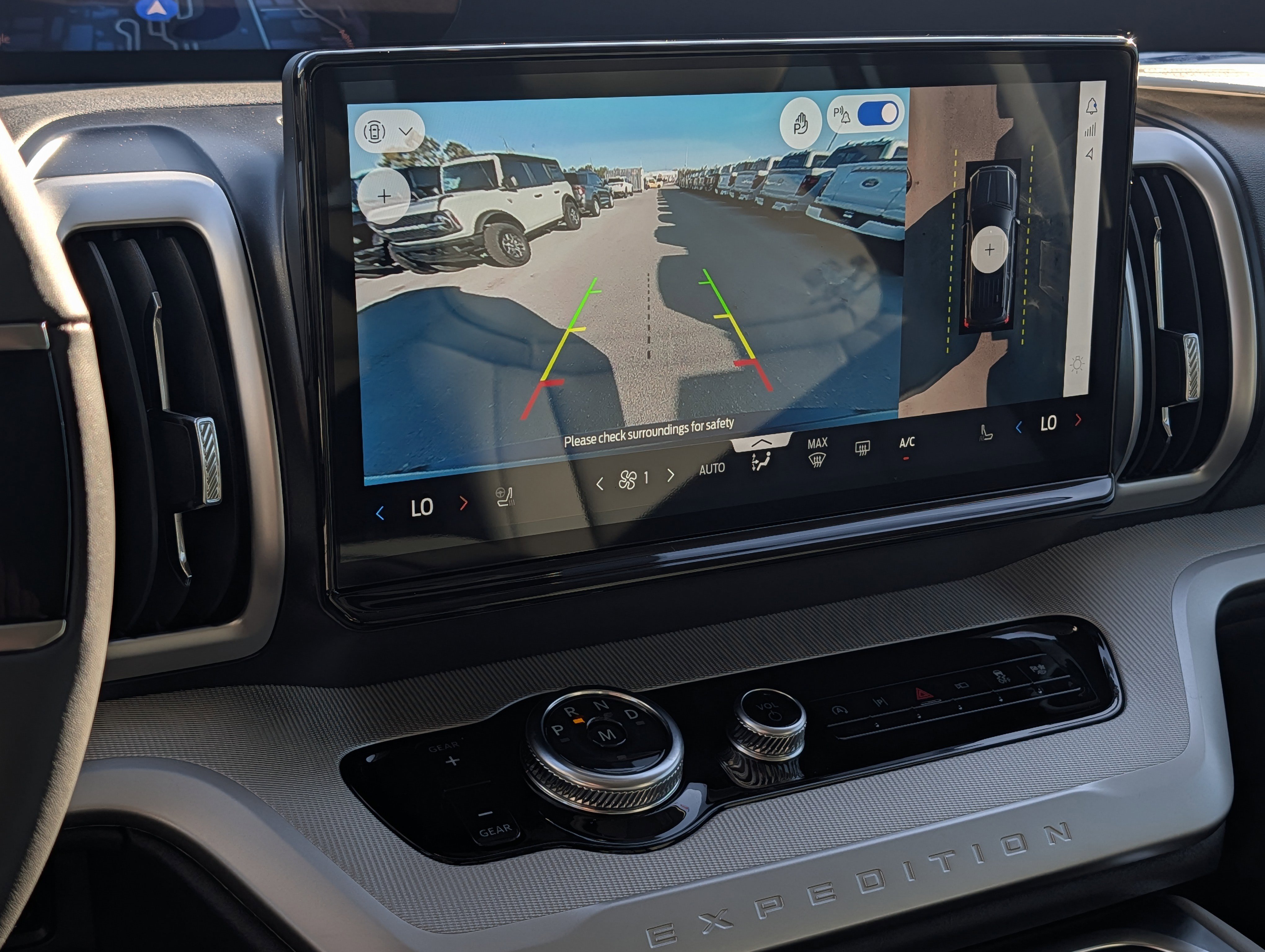 New 2026 Ford Expedition Active RWD image 34
