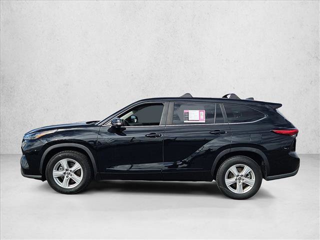 Used 2023 Toyota Highlander L image 9
