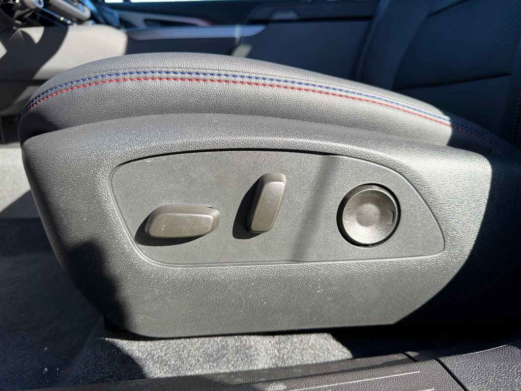 New 2026 Chevrolet Equinox EV RS w/ Convenience Package II image 10