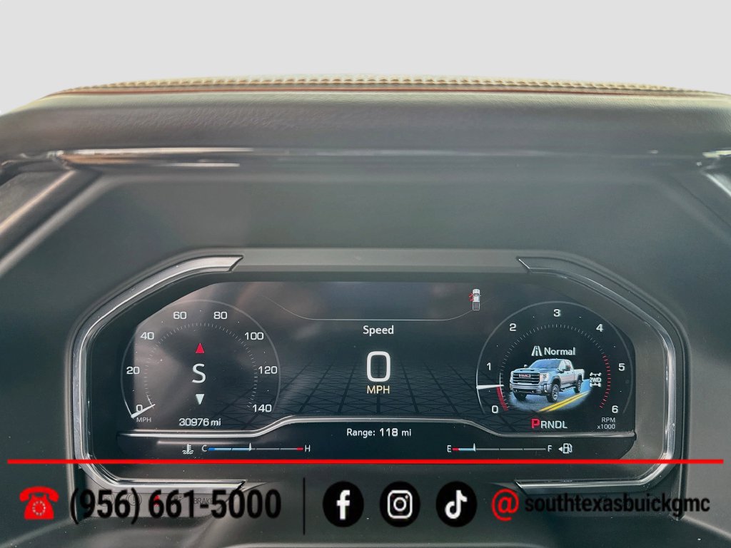 Used 2025 GMC Sierra 2500 AT4 w/ AT4 Premium Plus Package AWD/4WD image 16