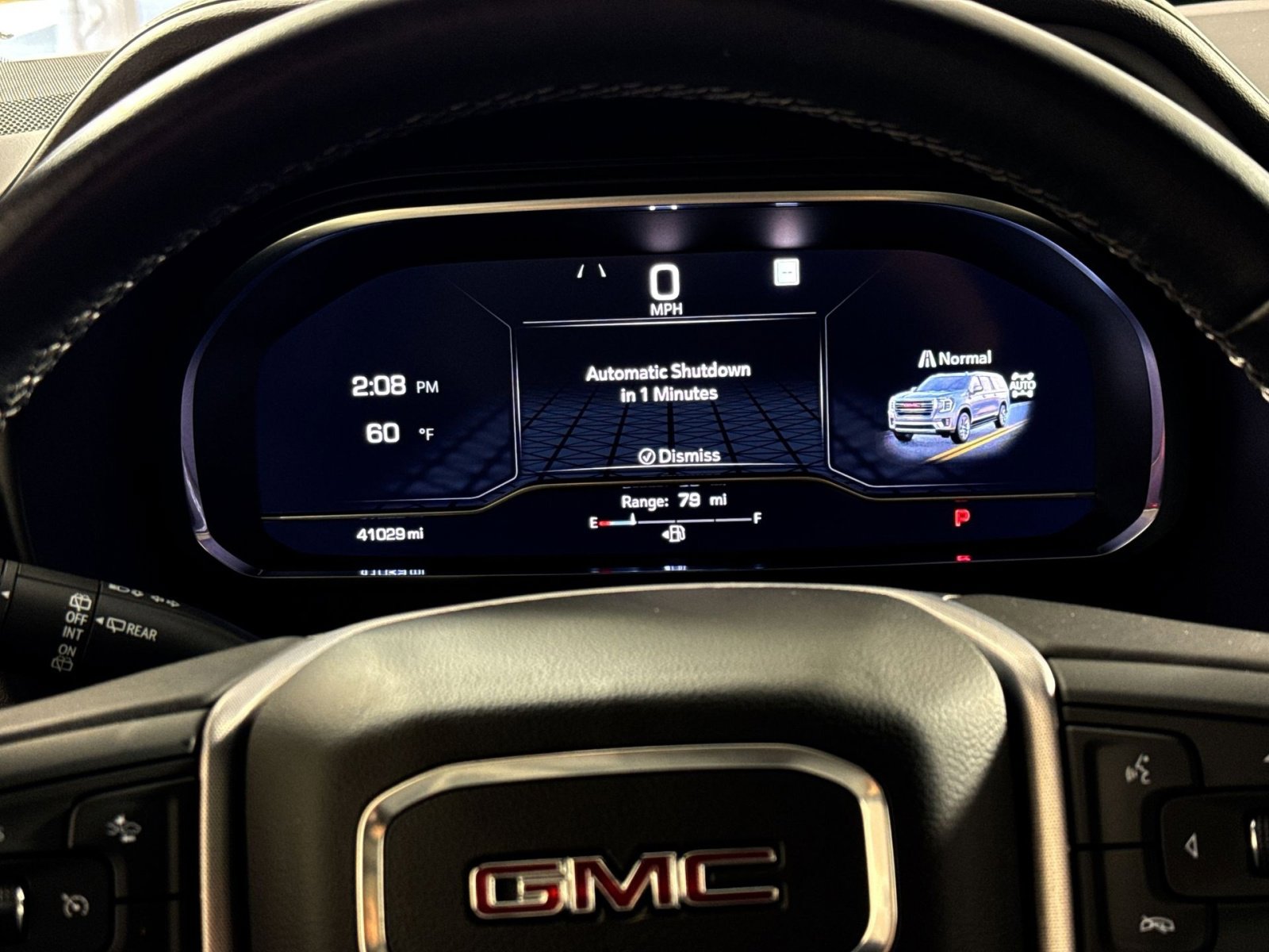Used 2022 GMC Yukon SLT w/ SLT Luxury Package AWD/4WD image 17