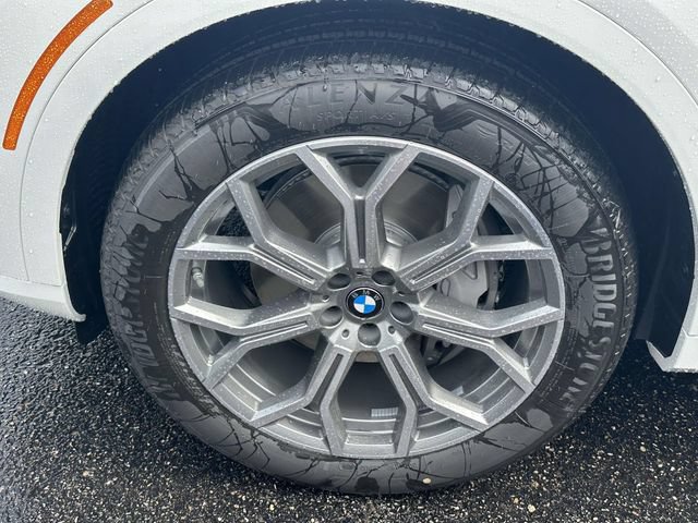 New 2027 BMW X7 xDrive40i w/ Executive Package AWD/4WD image 7