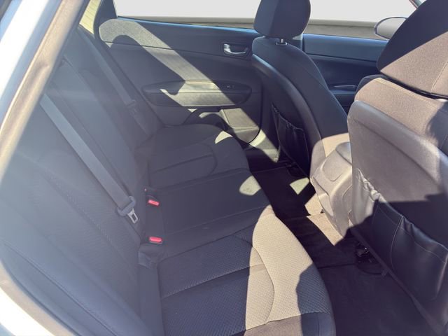 Used 2018 Kia Optima LX w/ 17" Alloy Wheels Package image 21