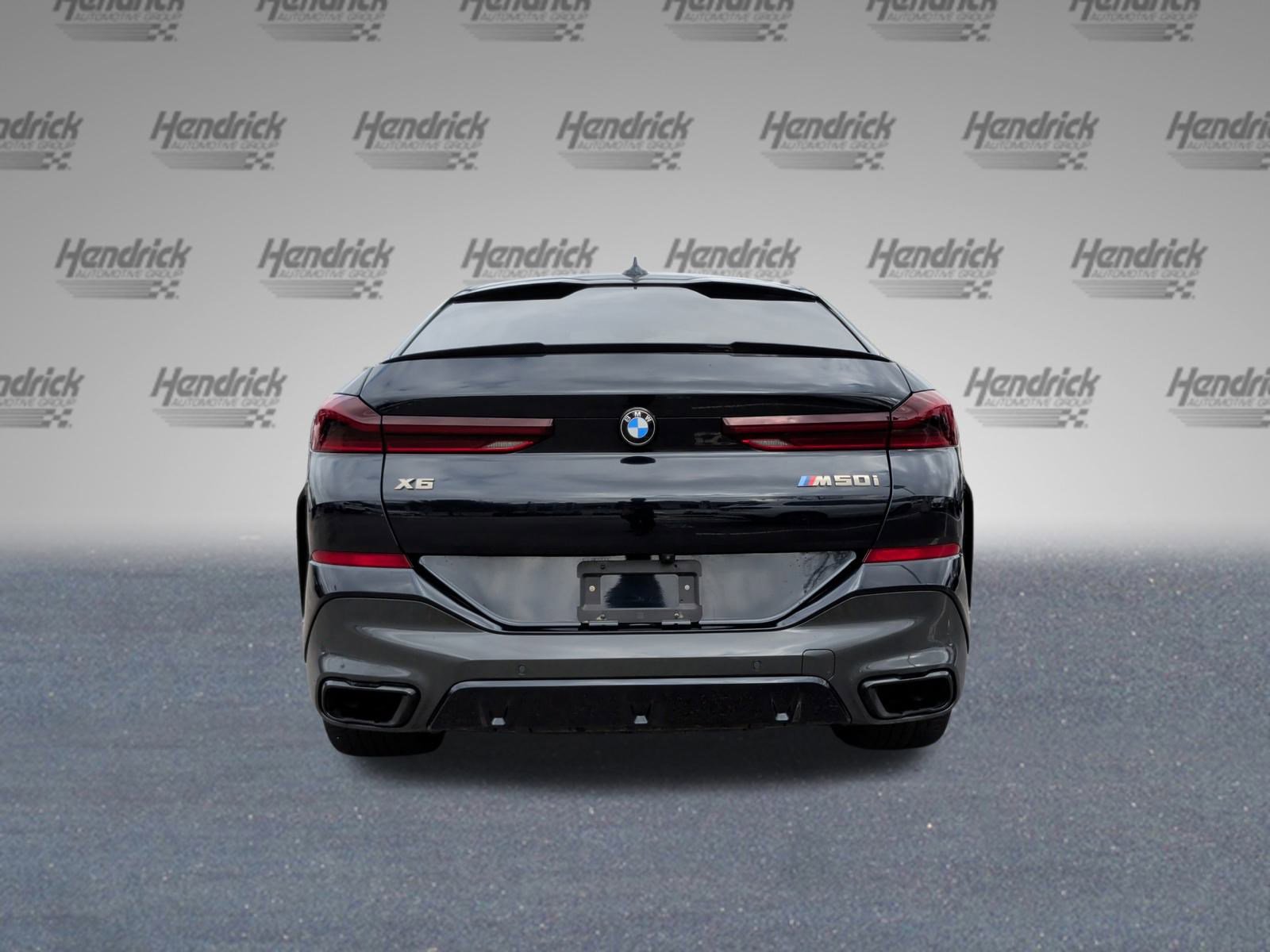 Used 2022 BMW X6 M50i w/ Executive Package image 9