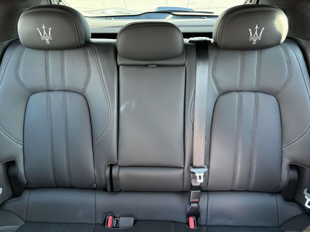 New 2023 Maserati Levante Modena image 41