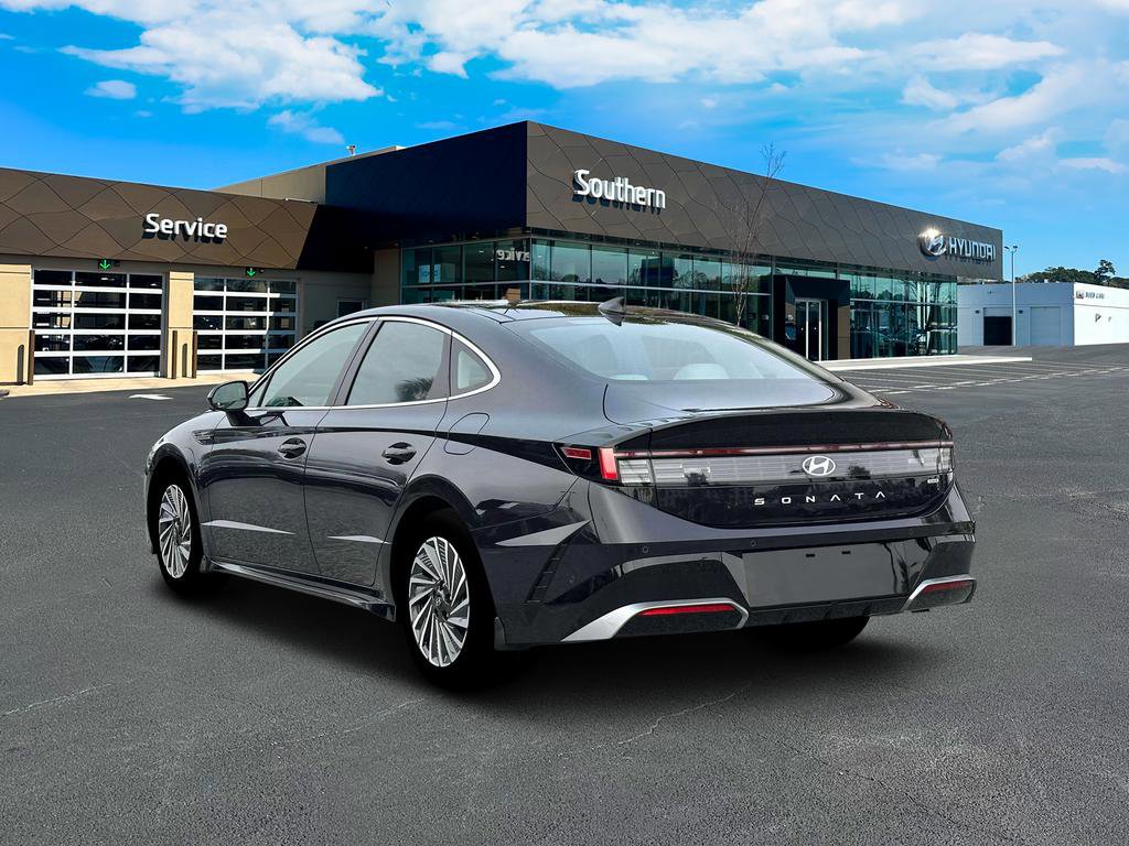 New 2026 Hyundai Sonata Limited FWD image 5
