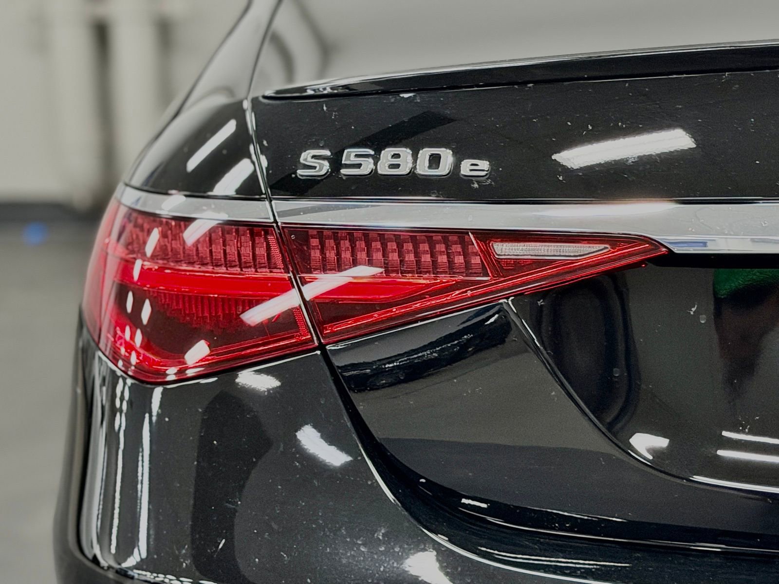Used 2024 Mercedes-Benz S 580e 4MATIC Sedan image 13
