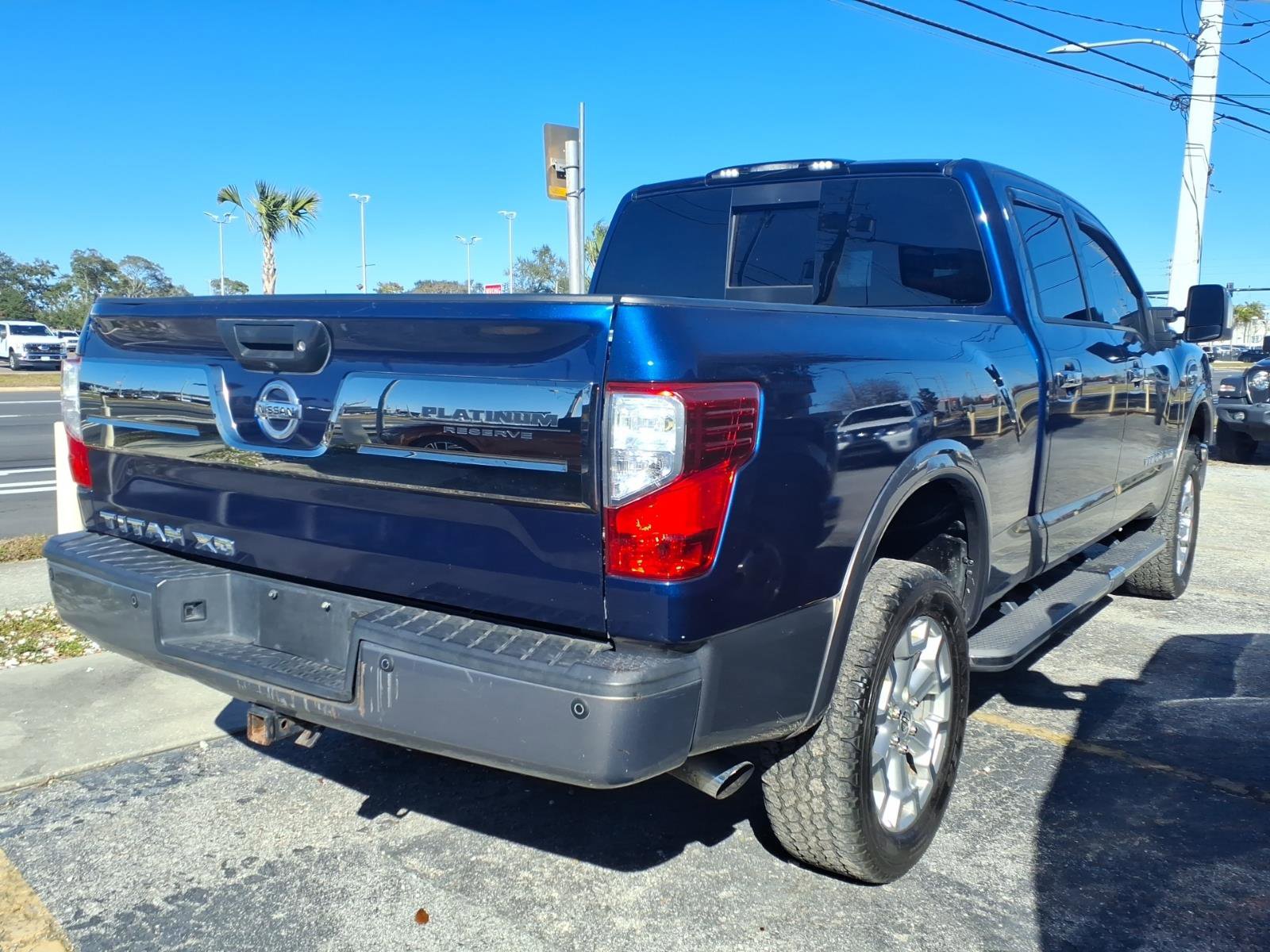 Used 2016 Nissan Titan Platinum Reserve image 6