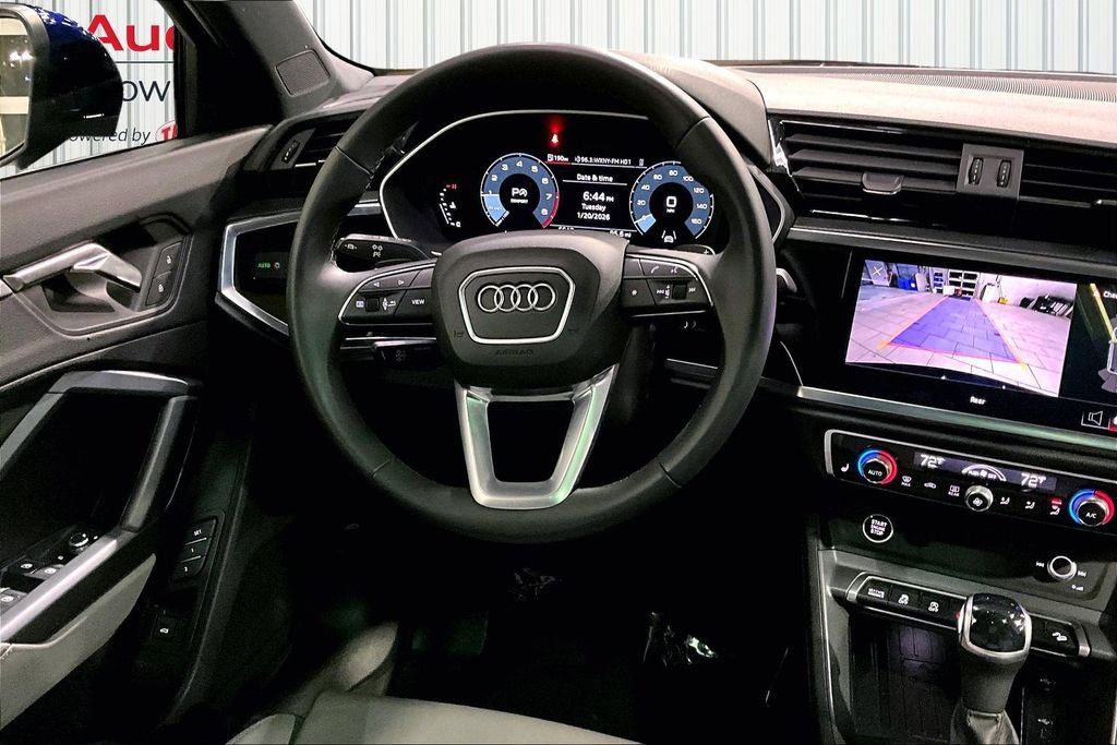 Certified 2025 Audi Q3 2.0T Premium w/ Convenience Package image 8