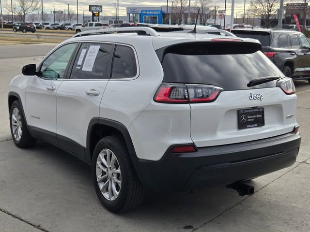 Used 2019 Jeep Cherokee Latitude w/ Popular Appearance Group image 9