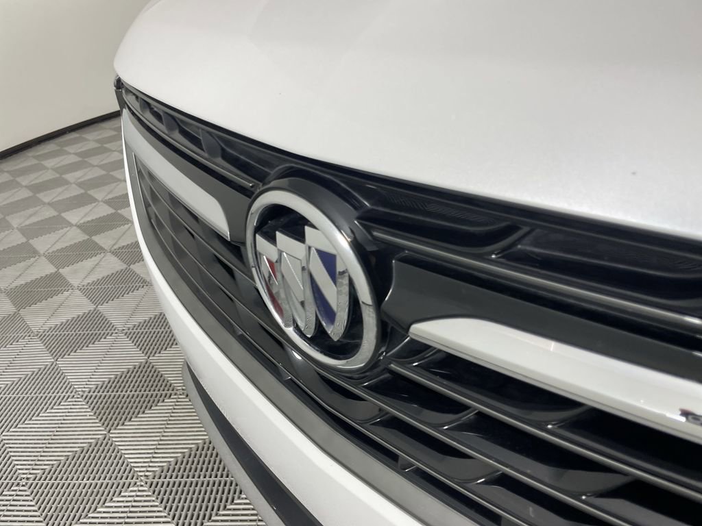 Used 2023 Buick Envision Preferred w/ Sport Touring Package image 31