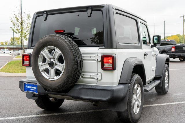 Used 2021 Jeep Wrangler Sport image 6
