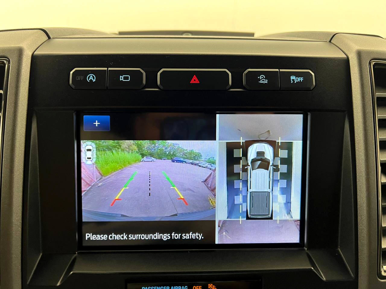 Used 2019 Ford F150 Raptor w/ Equipment Group 802A Luxury image 19