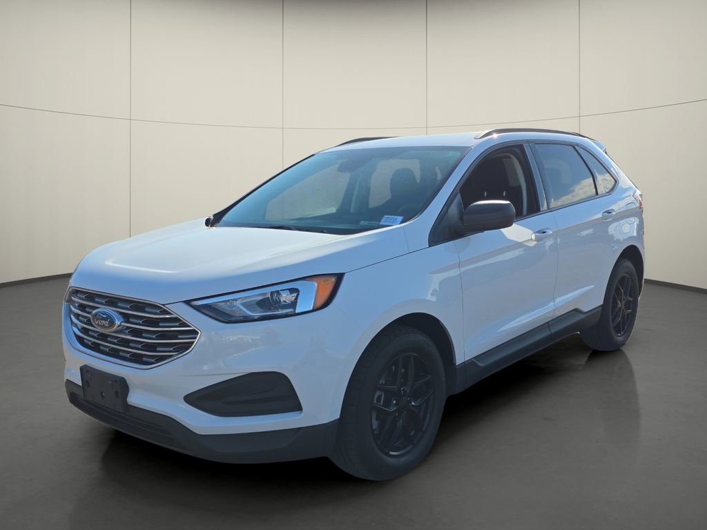 Used 2022 Ford Edge SE image 4