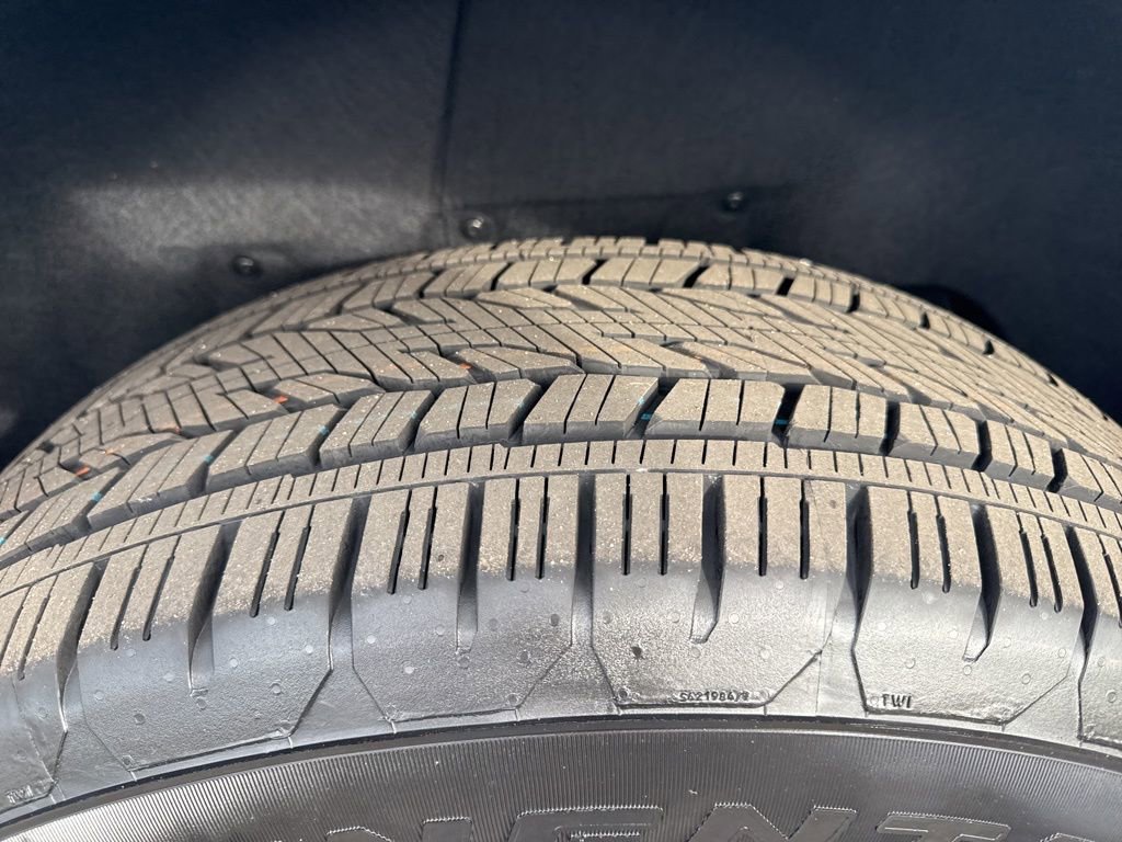 New 2026 GMC Yukon XL Denali image 38