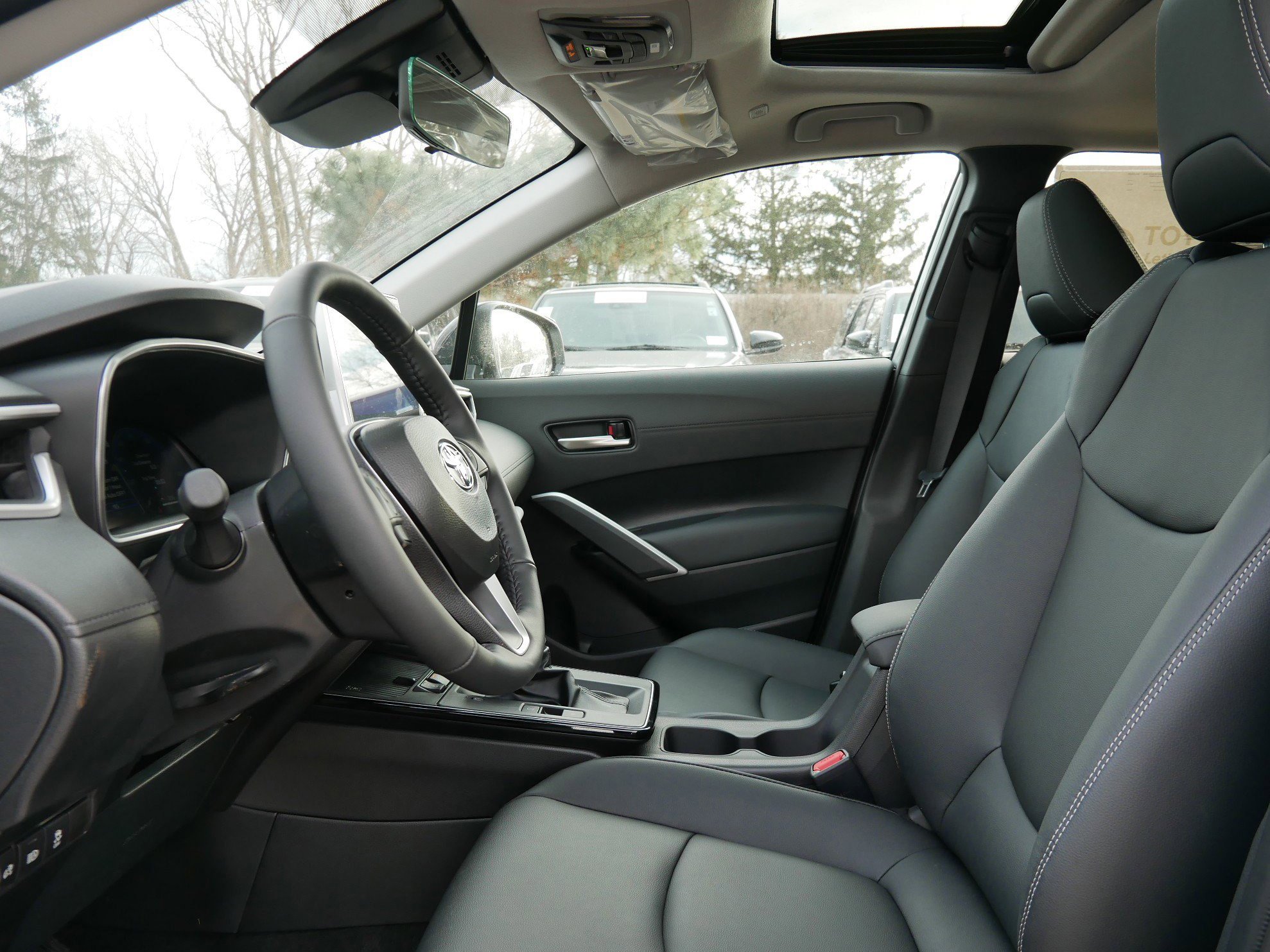 New 2026 Toyota Corolla Cross XLE image 5