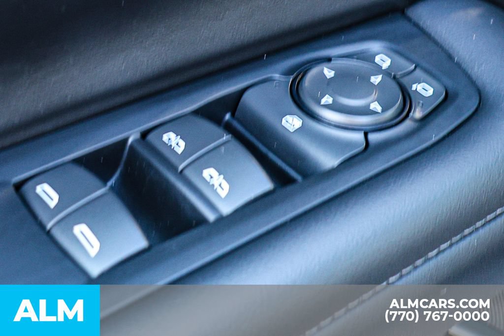 Used 2025 Chevrolet Tahoe LT AWD/4WD image 47