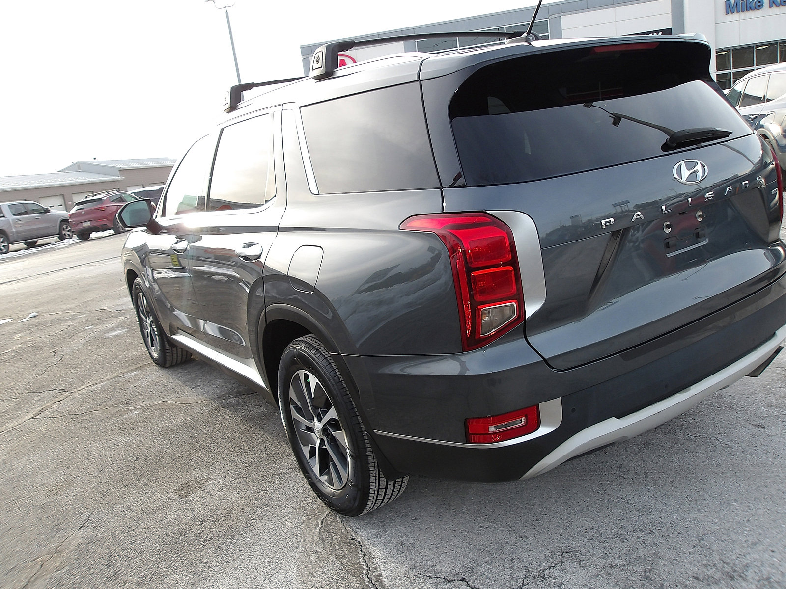 Used 2022 Hyundai Palisade SEL image 5