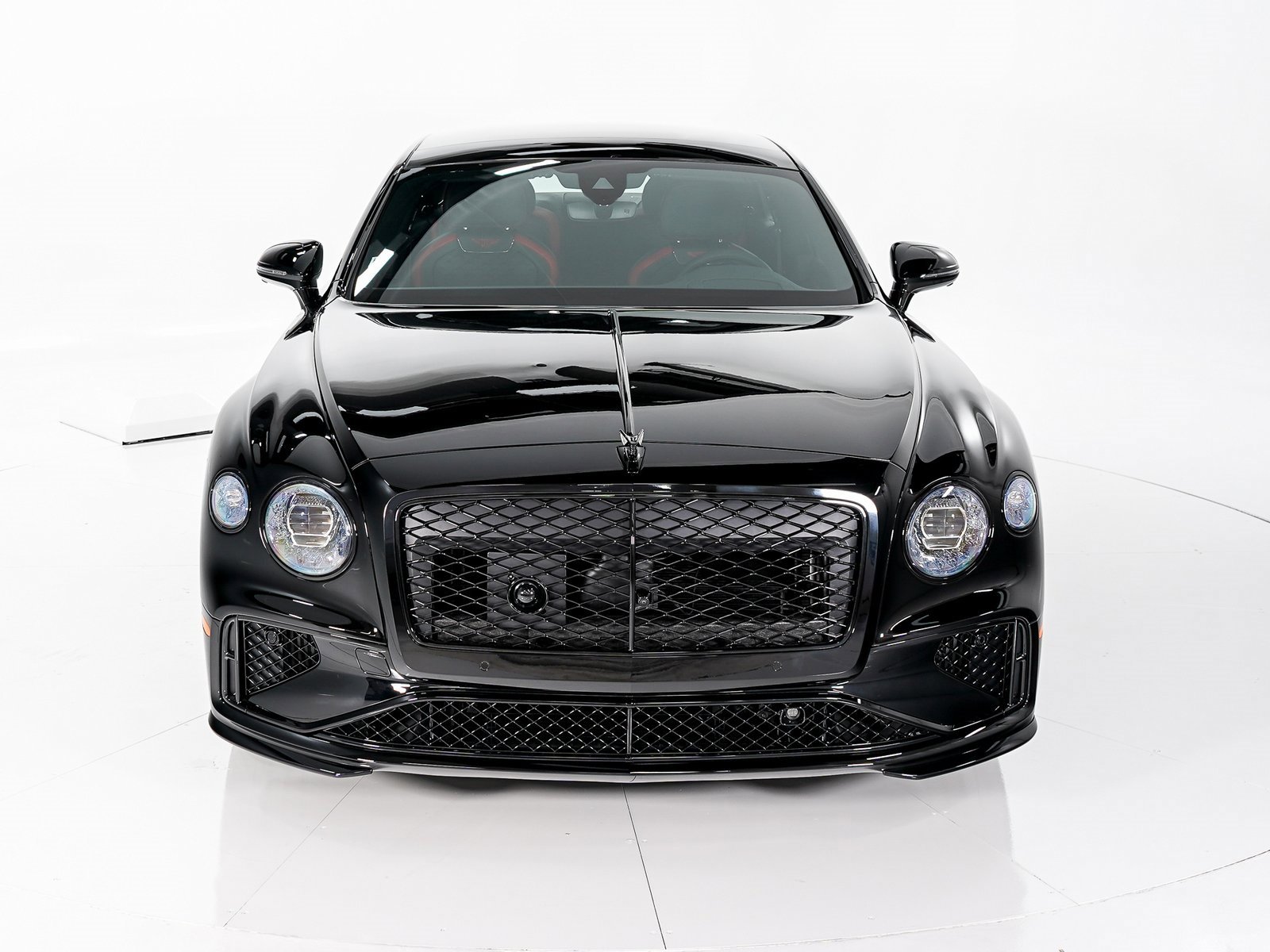 Certified 2025 Bentley Flying Spur Plug-In Hybrid image 8