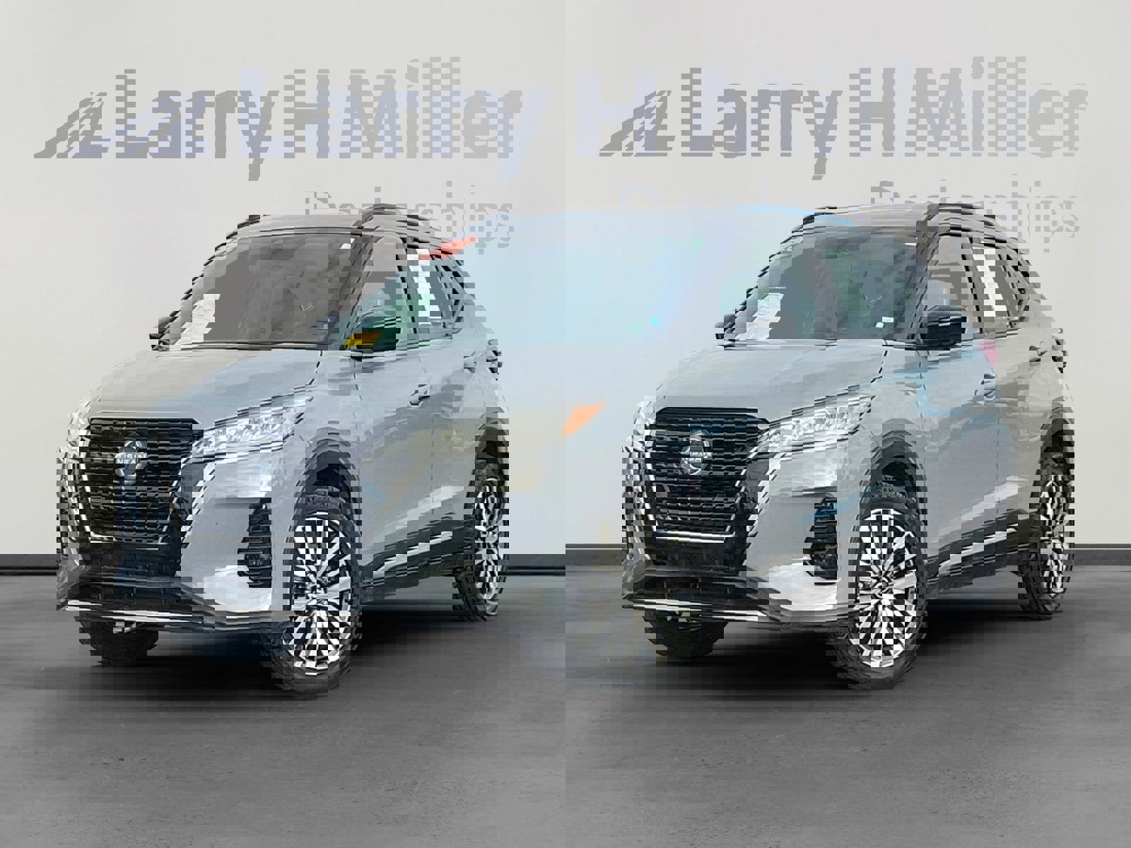 Used 2023 Nissan Kicks SR w/ SR Premium Package