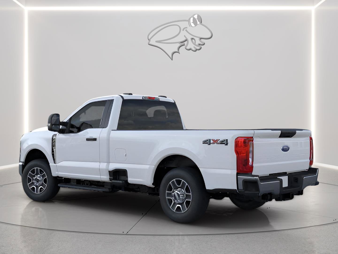 New 2025 Ford F350 XLT image 4