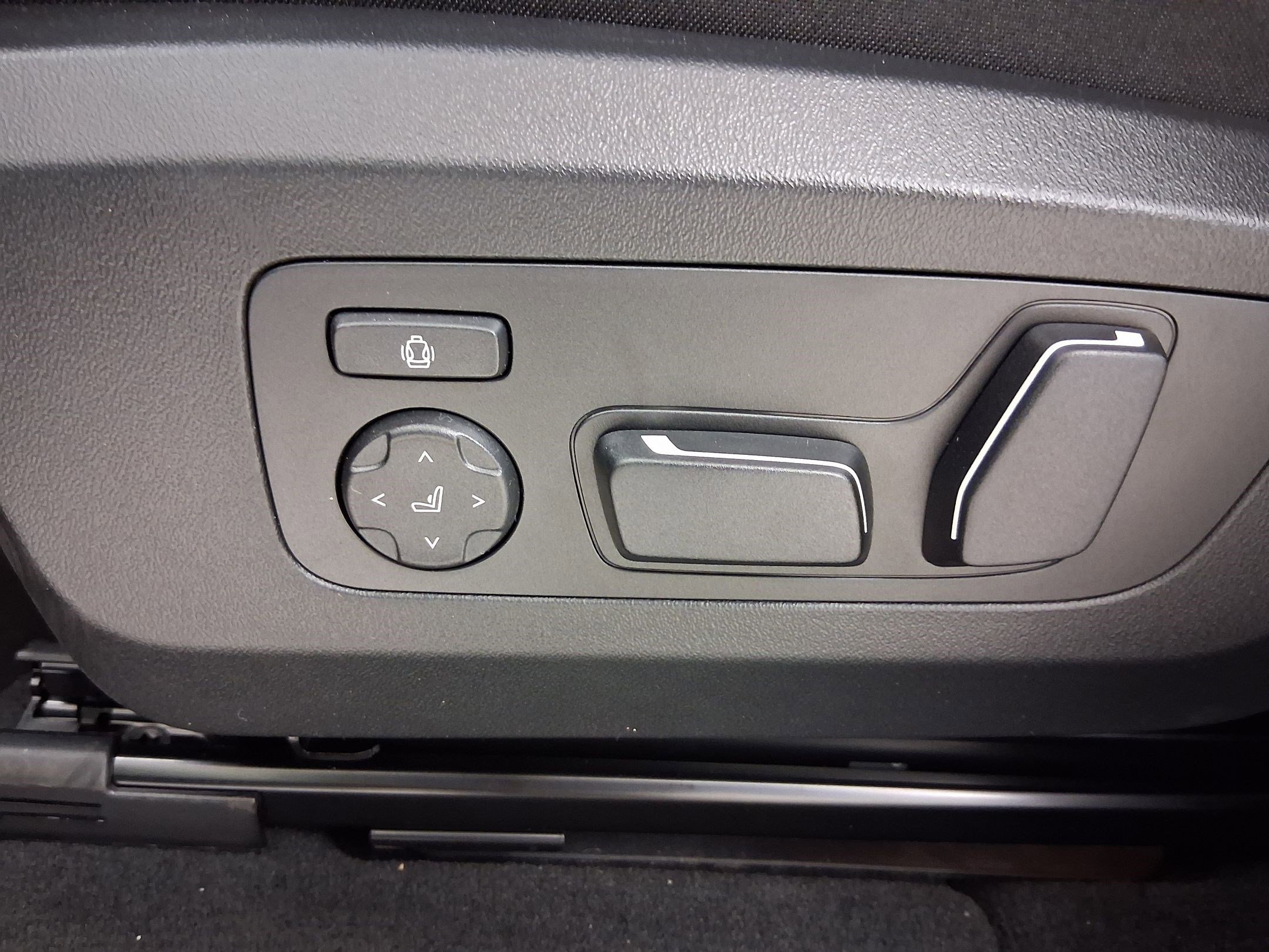 New 2026 BMW X3 xDrive30 w/ M Sport Package image 13