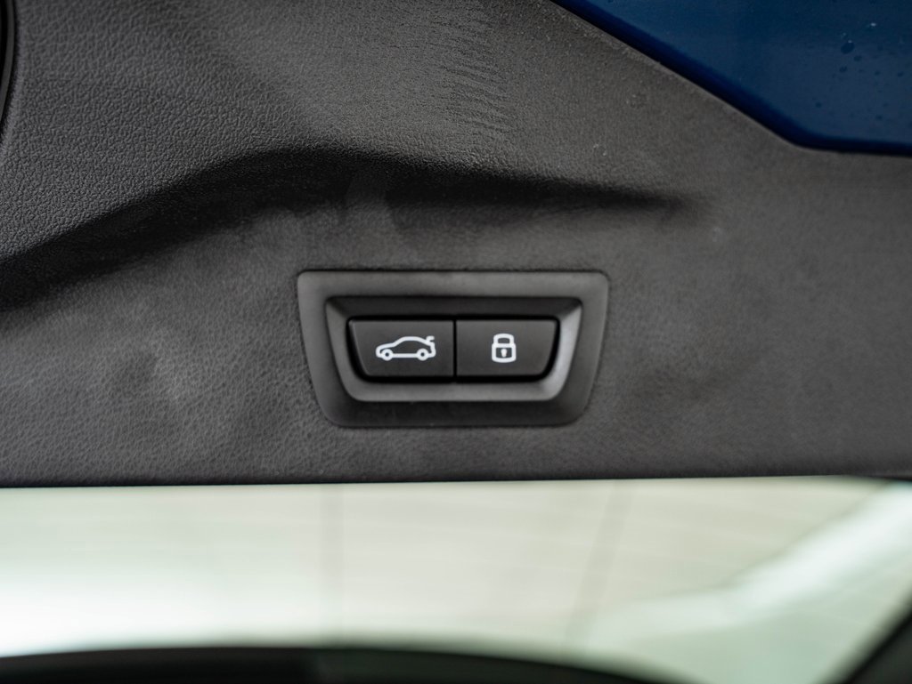 Used 2024 BMW X7 M60i w/ Executive Package image 23