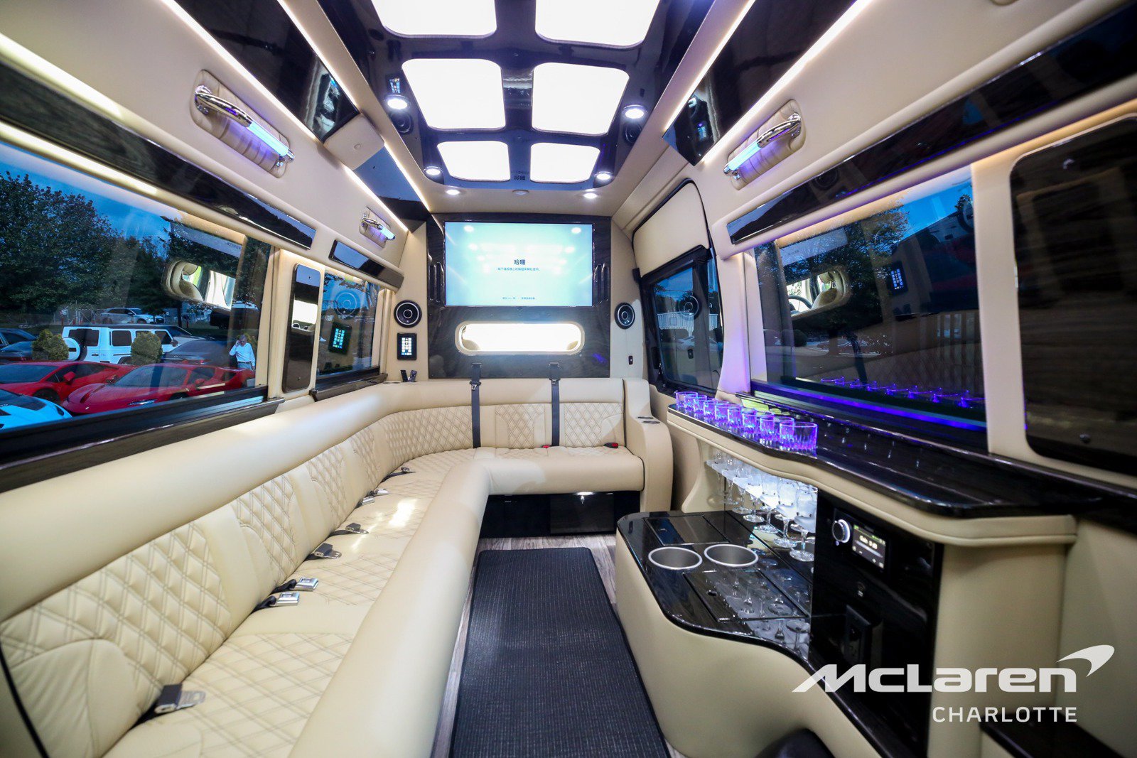 Used 2023 Mercedes-Benz Sprinter 3500 image 18