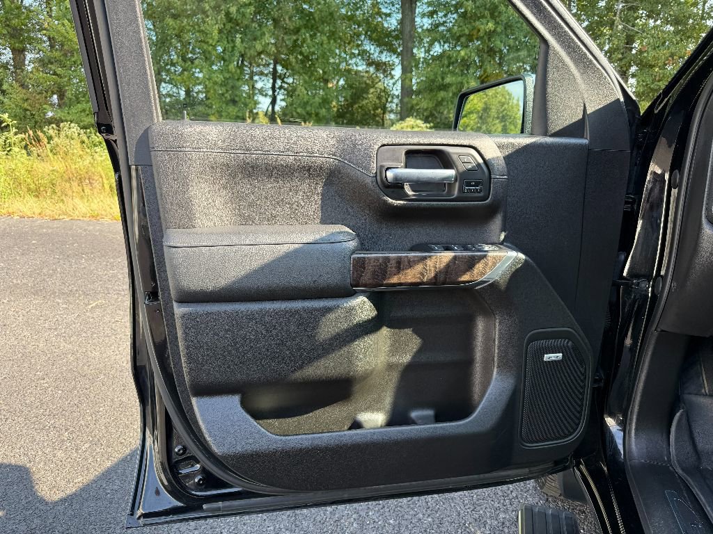 Used 2022 GMC Sierra 1500 Denali w/ Denali Premium Package image 25