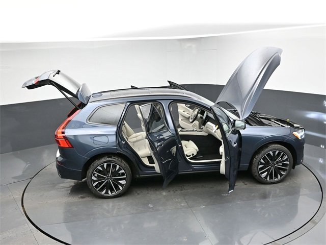 New 2026 Volvo XC60 B5 Ultra w/ Protection Package Premier image 41