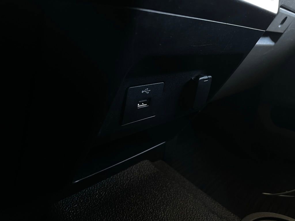 Used 2019 Ford F350 XL w/ Power Equipment Group AWD/4WD image 32