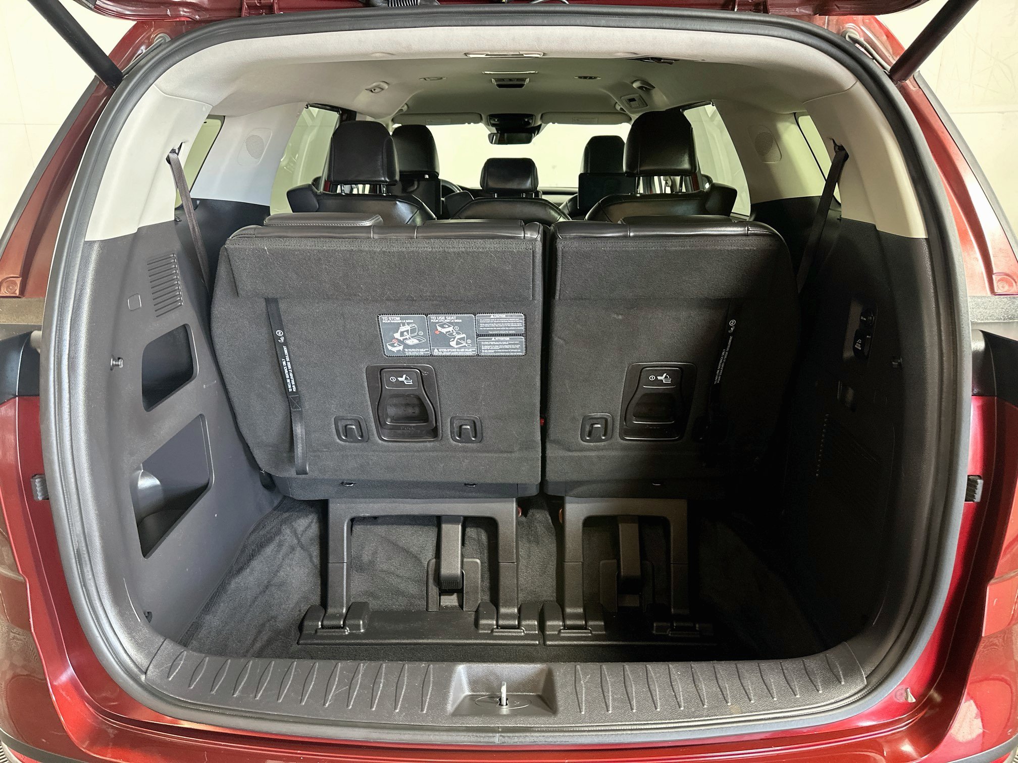 Used 2022 Kia Carnival SX FWD image 27