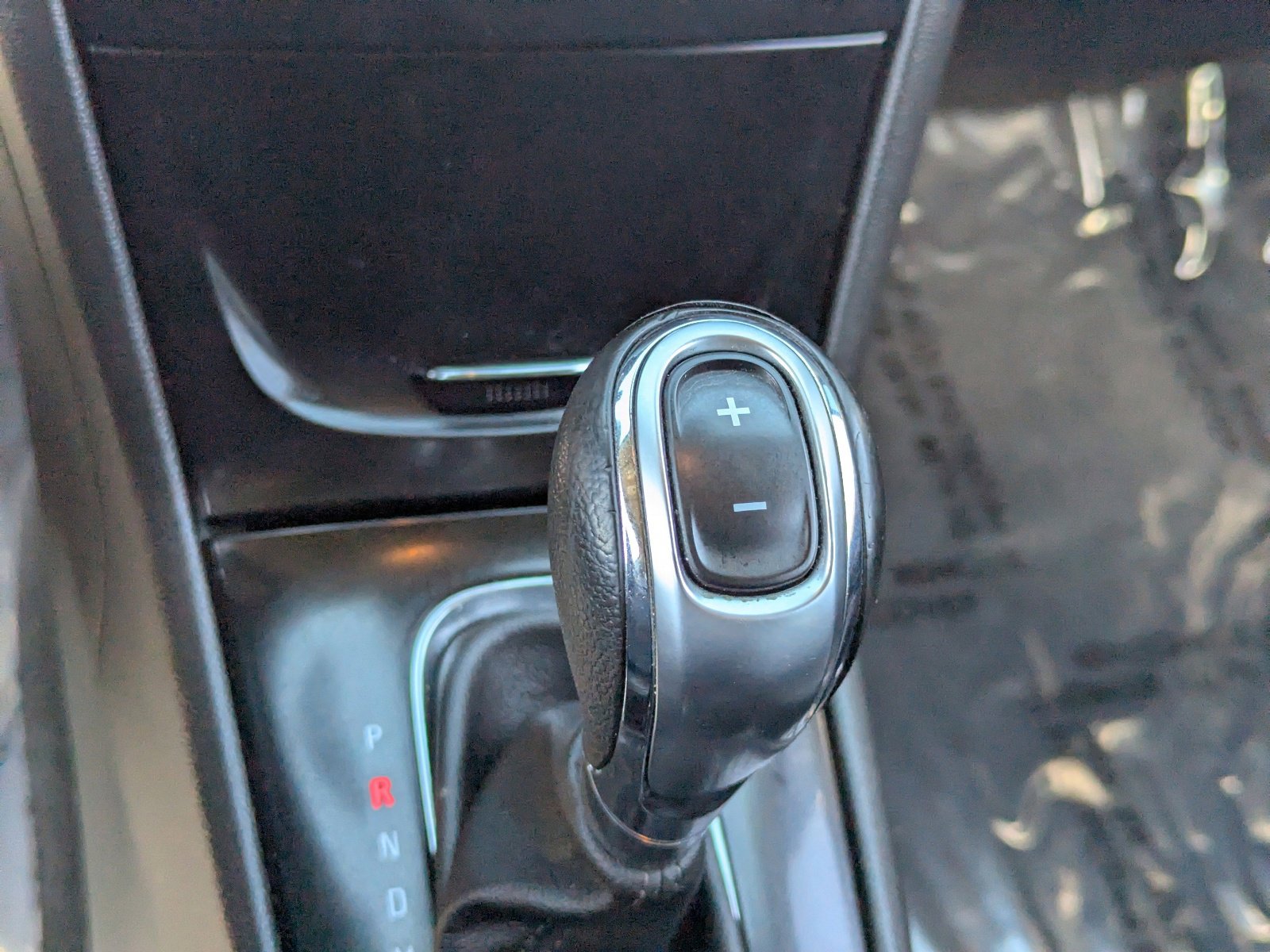 Used 2019 Buick Encore Essence w/ Experience Buick Package image 25