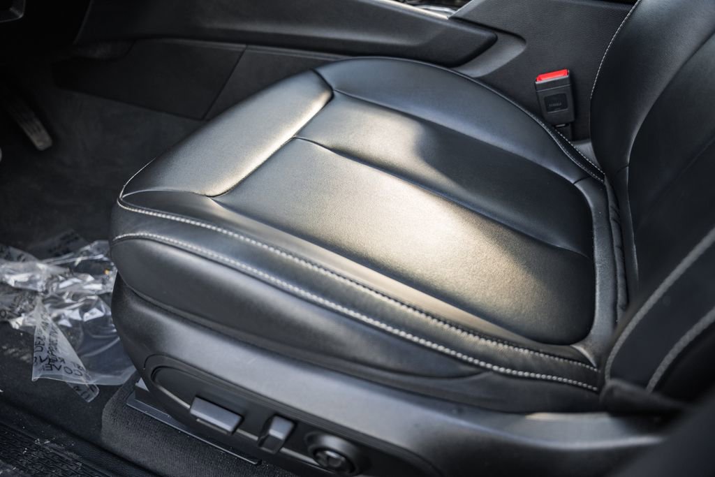 Used 2023 Jeep Grand Cherokee 4WD 4xe image 35