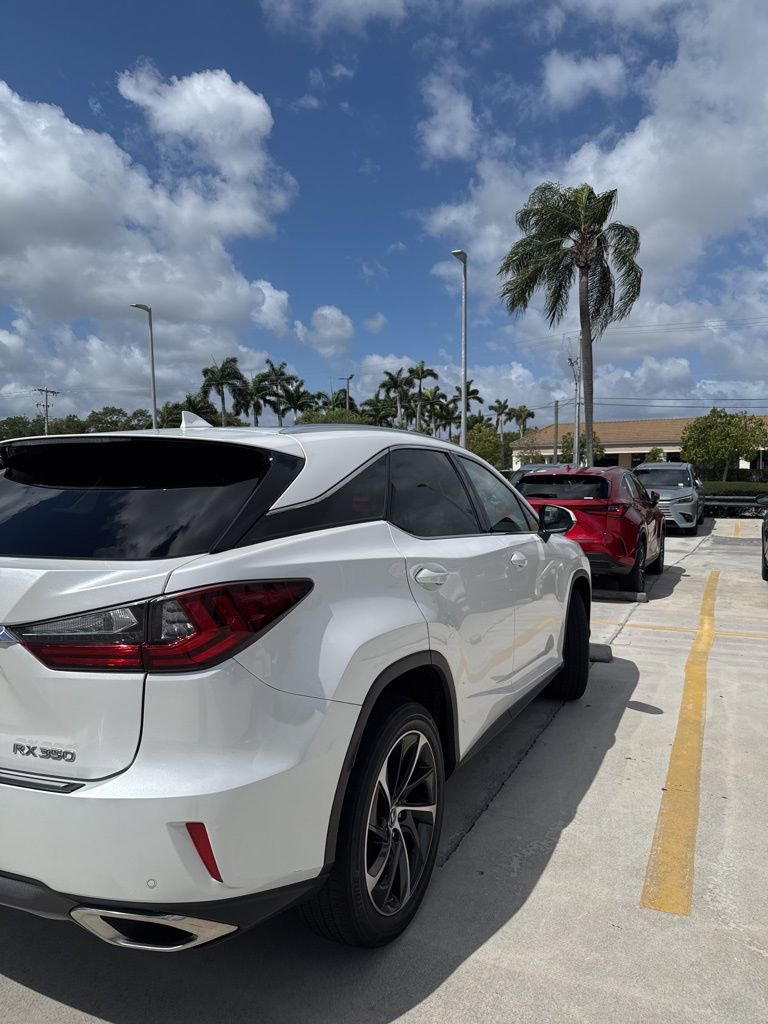 Used 2018 Lexus RX 350 AWD w/ Luxury Package image 9