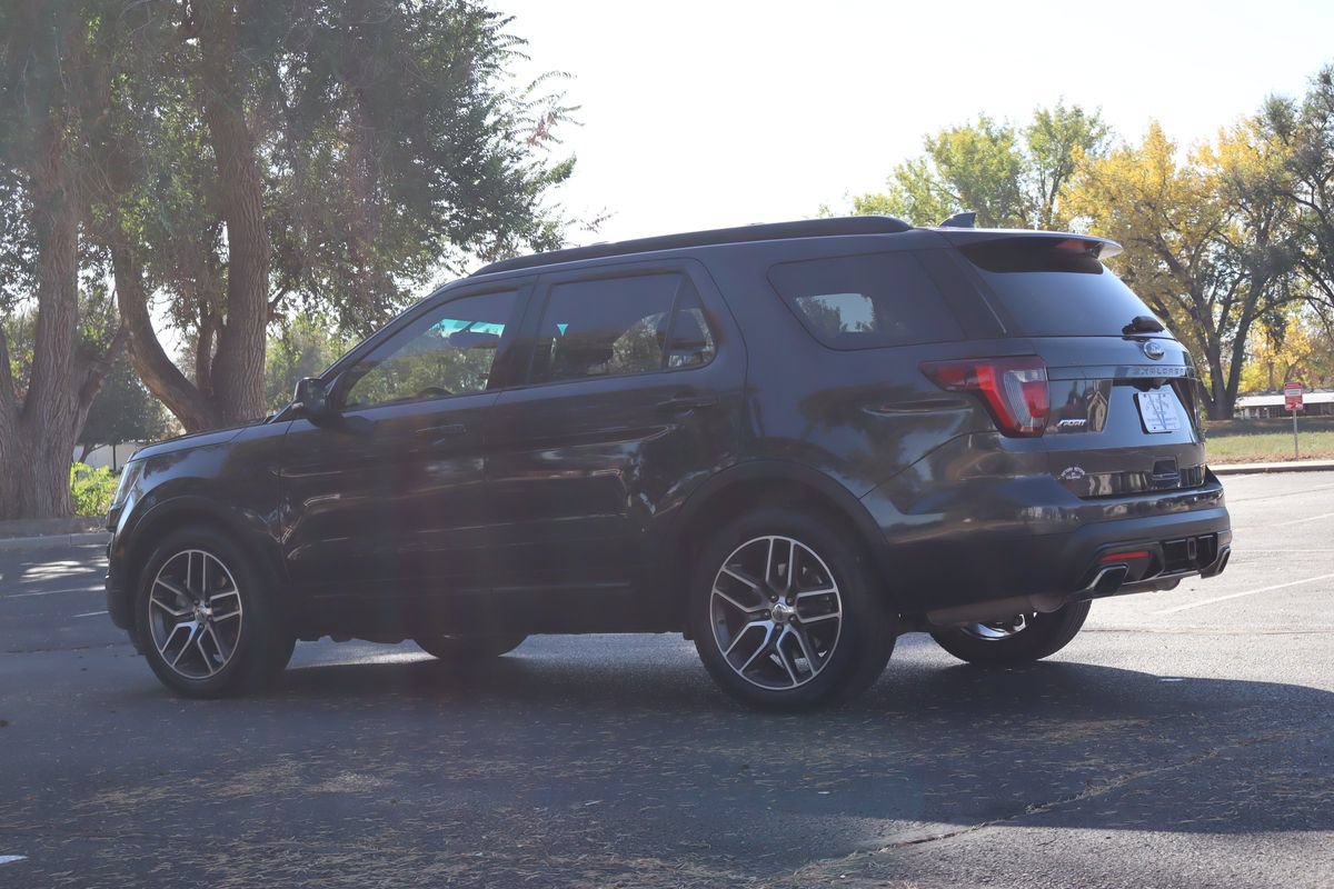 Used 2017 Ford Explorer Sport AWD/4WD image 7
