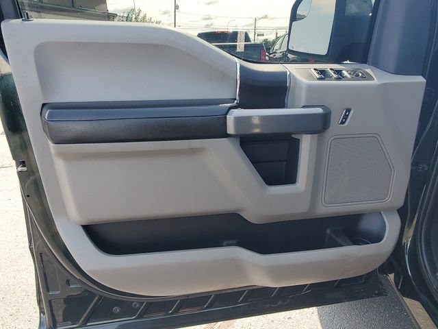 Used 2016 Ford F150 XLT AWD/4WD image 18
