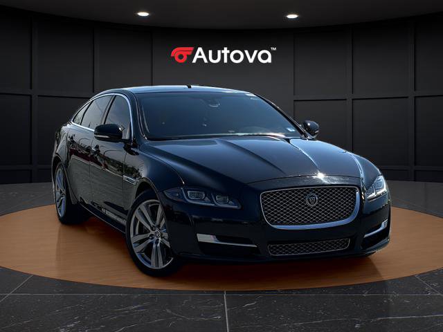 Used 2017 Jaguar XJ L Portfolio AWD/4WD image 7